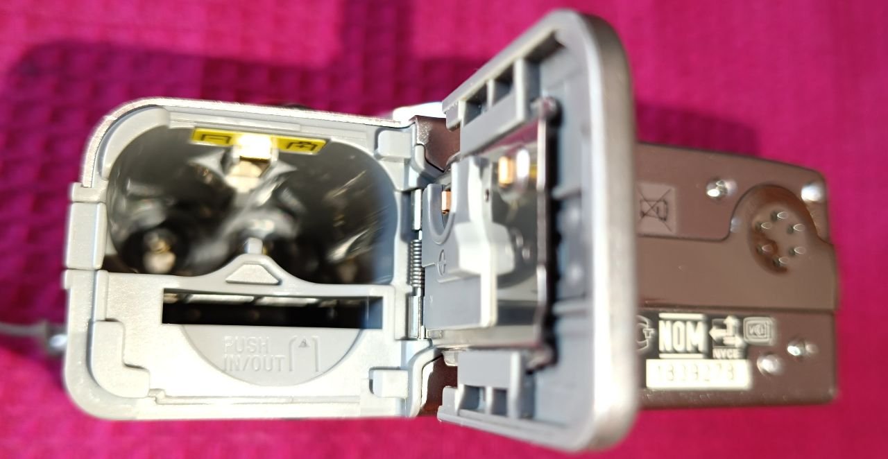 Kamera Sony DSC-W5 in silber inkl. Zubehörpaket