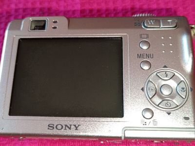 Kamera Sony DSC-W5 in silber inkl. Zubehörpaket