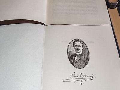 Karl May Sammlung 68 Bände – Viele NEU & OVP / Raritäten / Illustriert