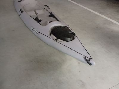 Kayak zu verkaufen