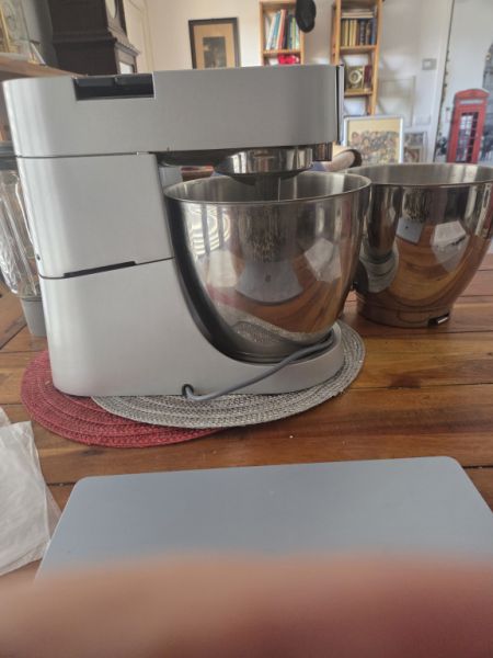 Kenwood Küchenmaschine Major Titanium KM40
