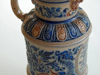 Keramik Weinkrug – Bierkrug, antike Schenkkanne blau um 1880 - Historismus