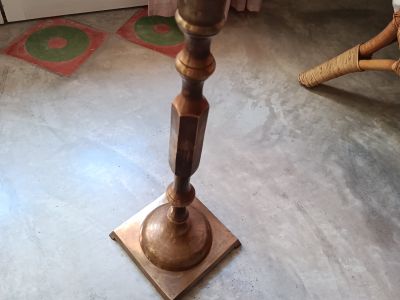 Candelabros de latón