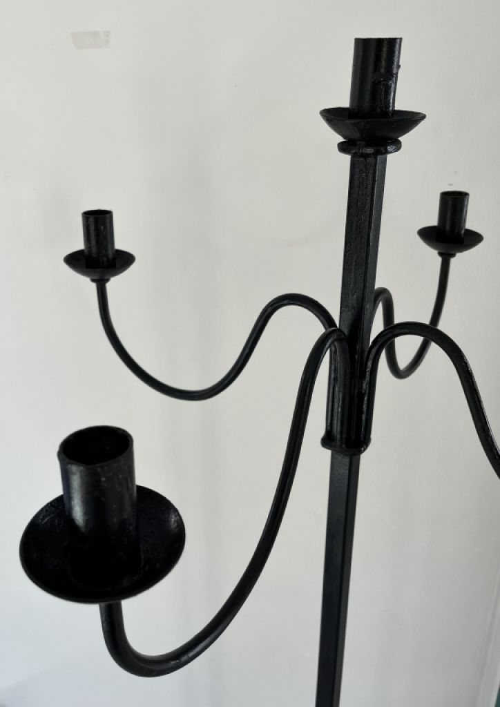 Candelabro de hierro forjado 152 cm