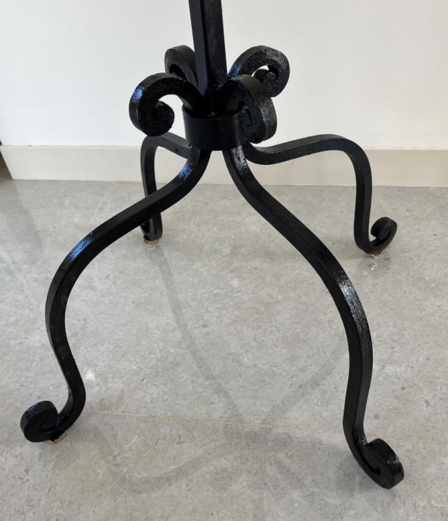 Candelabro de hierro forjado 152 cm
