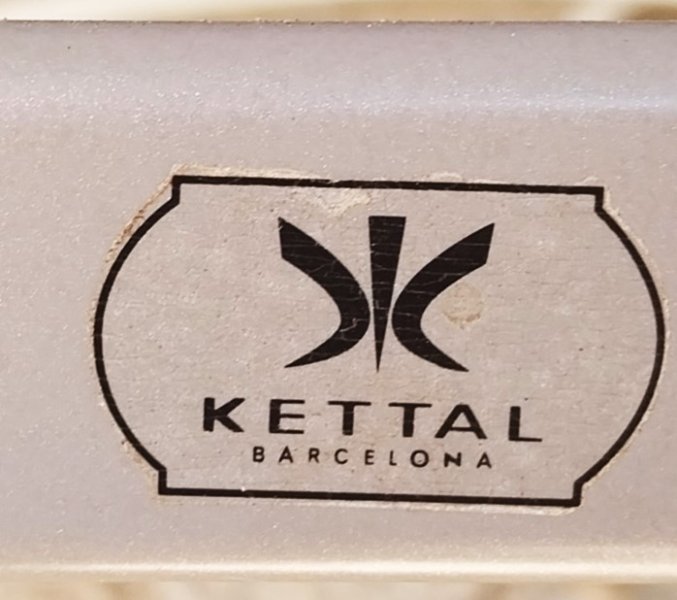 Kettal Tisch