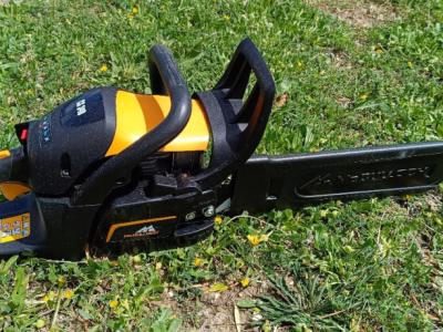 Kettensäge Mc Cullock CS 340 Benzin, wie neu siehe Fotos