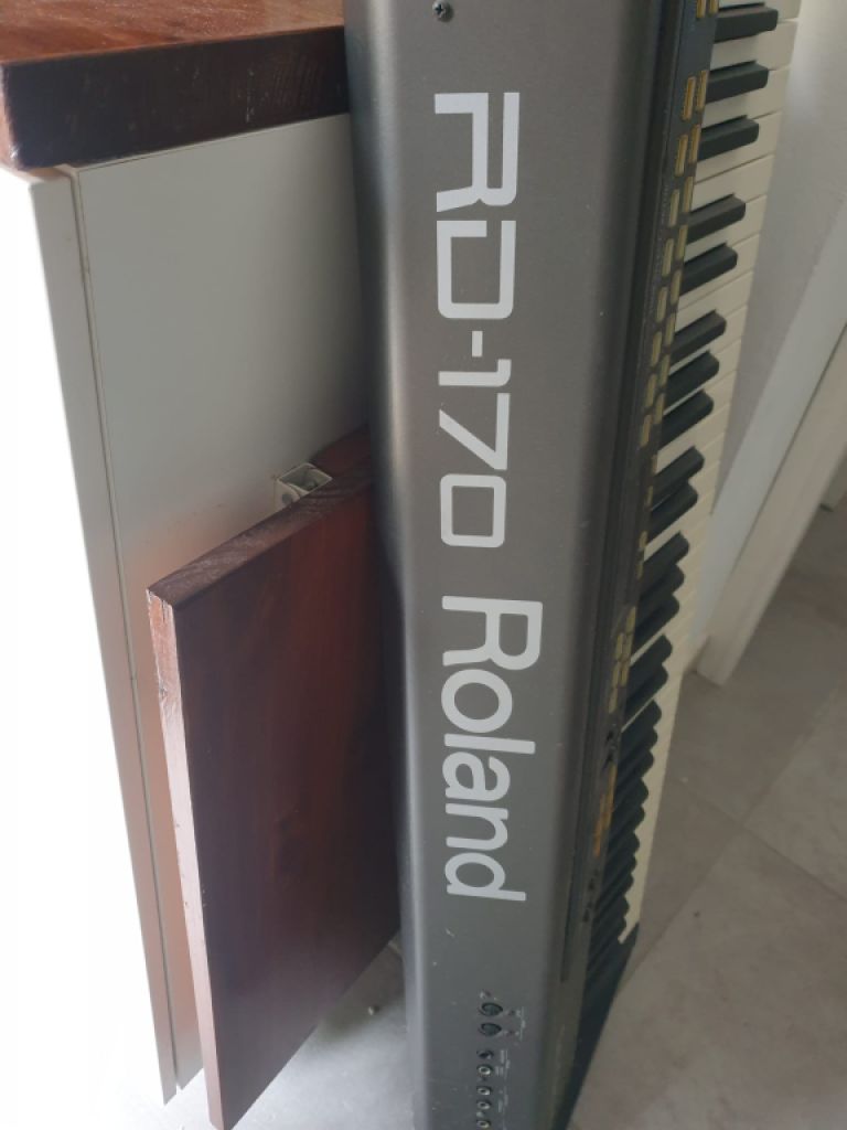 Keyboard from the company Roland