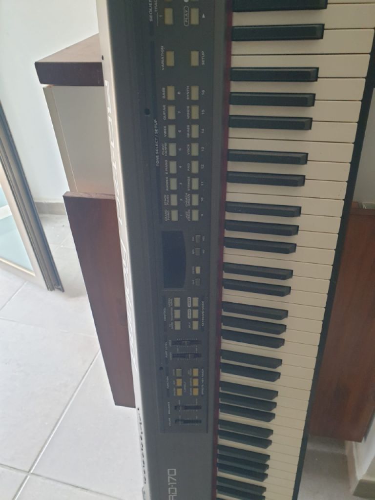 Keyboard from the company Roland