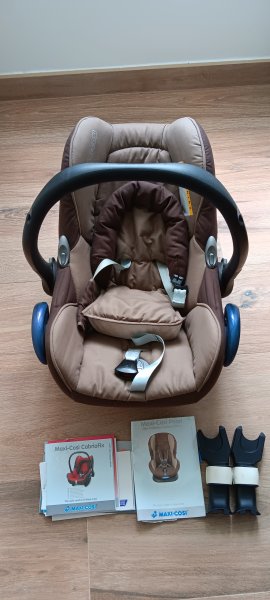 Kinder Autositz Maxi Cosi