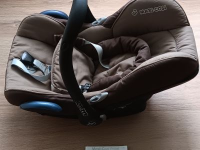 Kinder Autositz Maxi Cosi