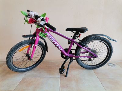 Kinder Fahrrad MONTHY Mountainbike 20" Zoll mit Rechnung von Mallorca Spezialized Neupreis 300 Euro