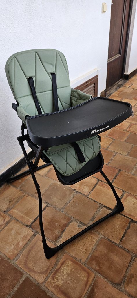 Trona nueva para niños