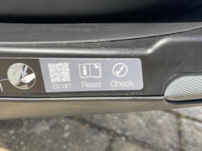 Kindersitz  Britax Römer DUALFIX i‑Size + Modular iSense Base – Premium Komplettset