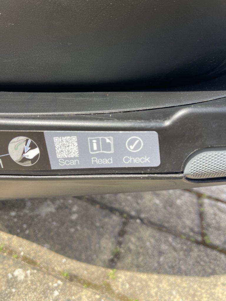Kindersitz Britax Römer DUALFIX iSize + Modular iSense Base  Premium Komplettset