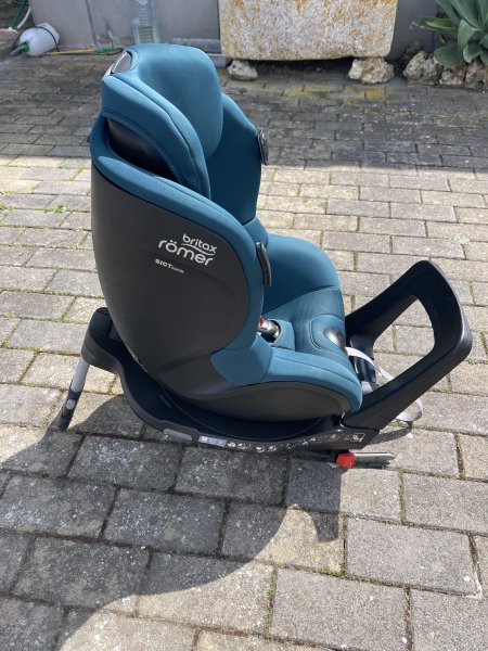 Kindersitz Britax Römer DUALFIX iSize + Modular iSense Base  Premium Komplettset