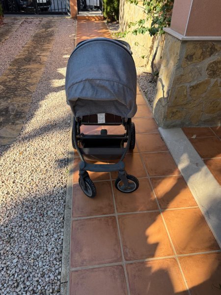 Kinderwagen abzugeben in Cala Murada