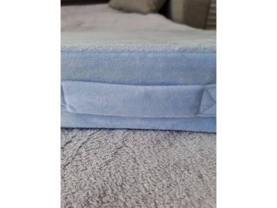 Cushion Wedge Cushion Co. Flipline