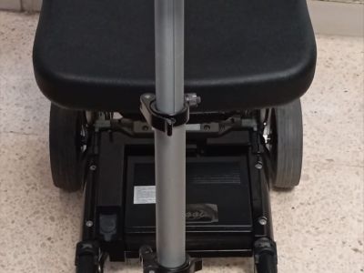 Klappbarer Elektroscooter Luggie