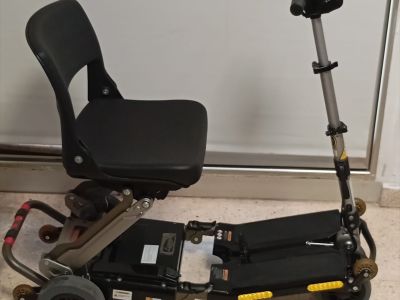 Klappbarer Elektroscooter Luggie