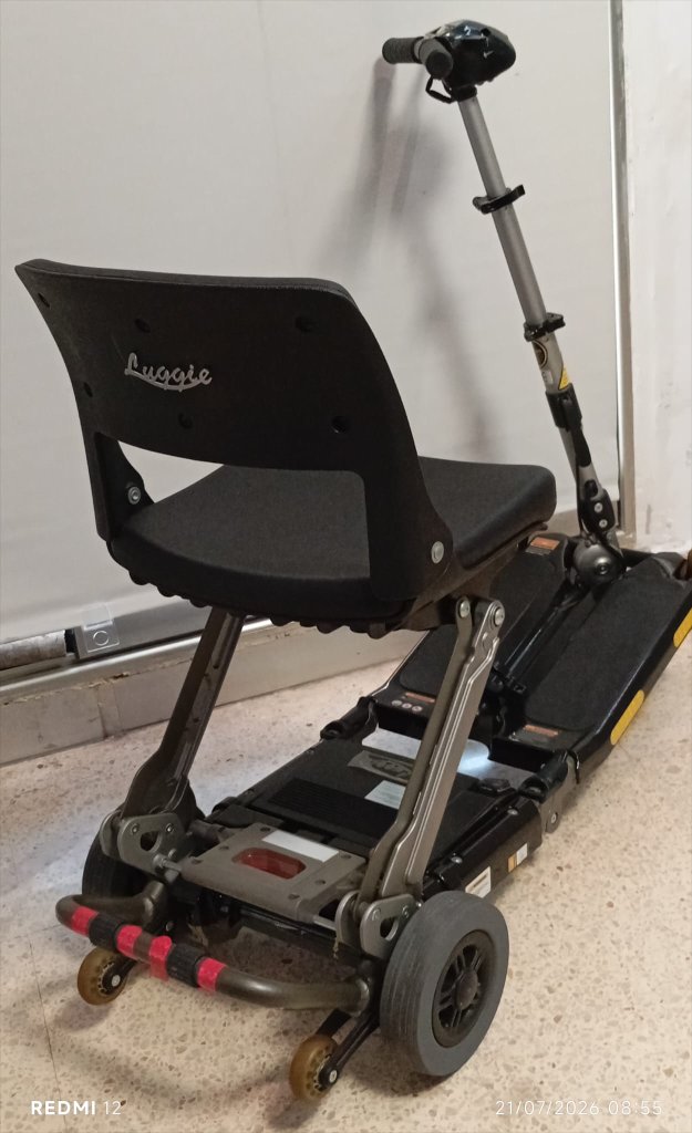 Klappbarer Elektroscooter Luggie