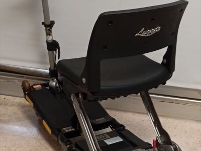 Klappbarer Elektroscooter Luggie