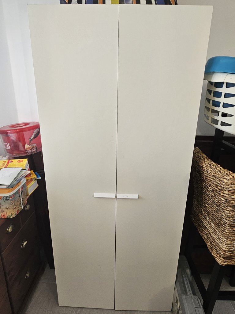 Kleiderschrank weiss 1.80x 80x52