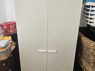 Kleiderschrank weiss 1.80x 80x52