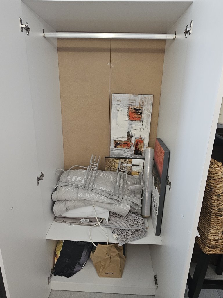 Kleiderschrank weiss 1.80x 80x52