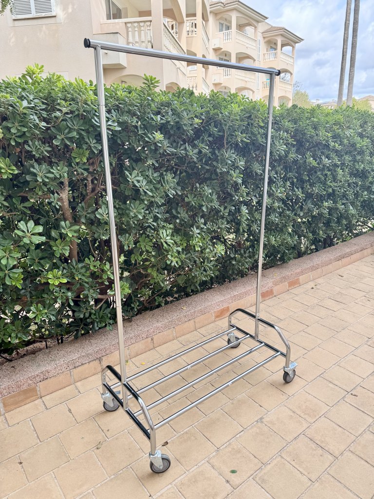 Mobile Clothes Rack