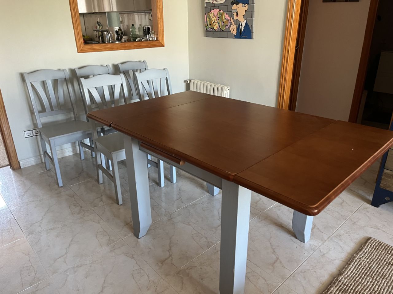 Kleiner Holz Esstisch