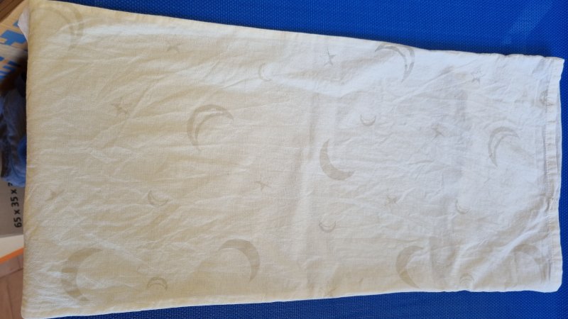 Kleines Kopfkissen (56 x 25 cm) mit Bezug