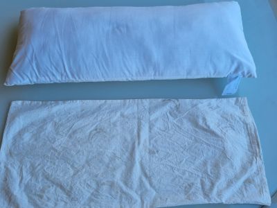 Kleines Kopfkissen (56 x 25 cm) mit Bezug