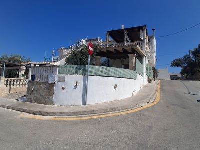Kleines, möbliertes Chalet an der Bucht von Cala LLombards - CH 34 LZ