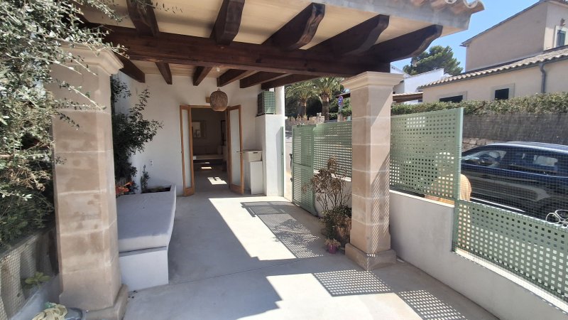 Kleines, möbliertes Chalet an der Bucht von Cala LLombards - CH 34 LZ