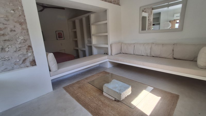 Kleines, möbliertes Chalet an der Bucht von Cala LLombards - CH 34 LZ