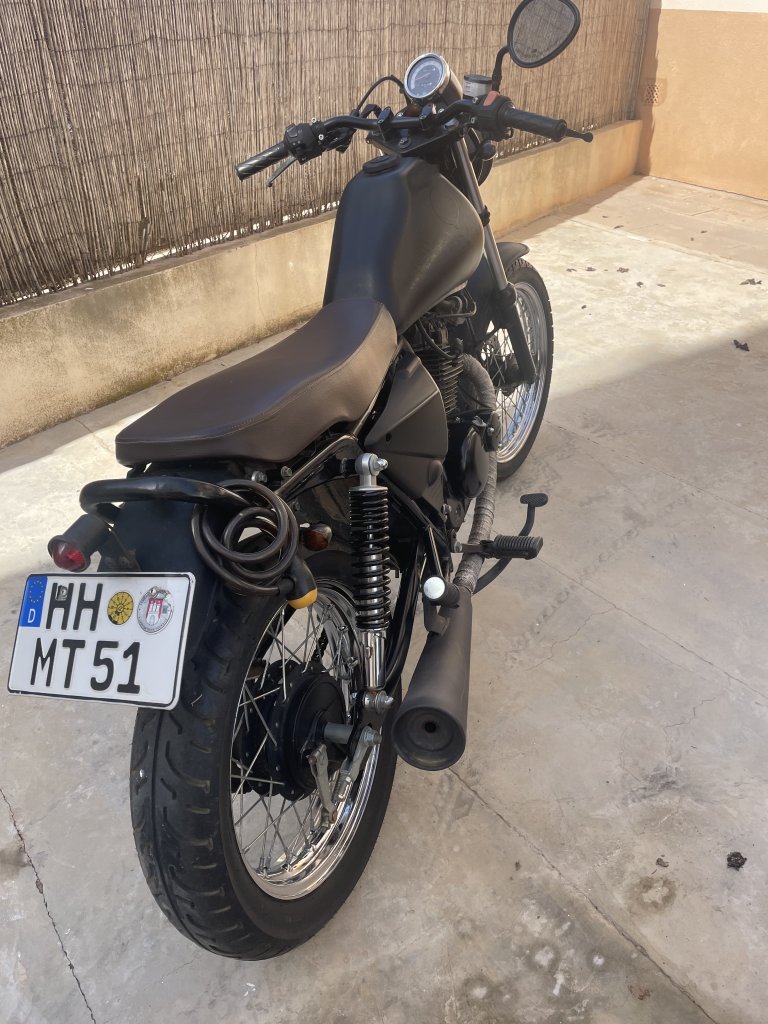 Kleinkraftrad Motorrad QINGQI LUXXON SIXTYSIX