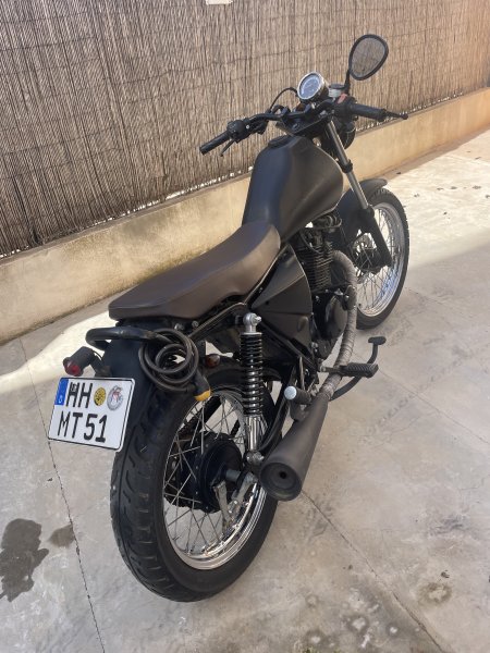 Kleinkraftrad Motorrad QINGQI LUXXON SIXTYSIX
