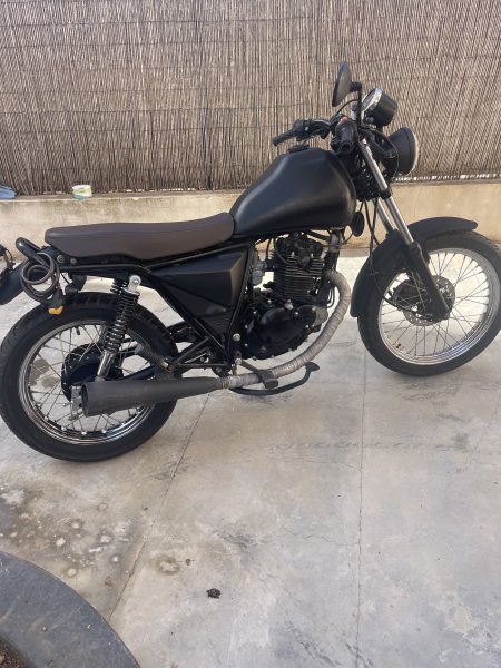 Kleinkraftrad Motorrad QINGQI LUXXON SIXTYSIX