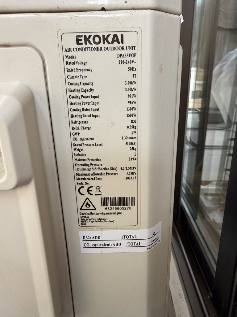 Conjunto de aire acondicionado con solo 1 año EKOKAI