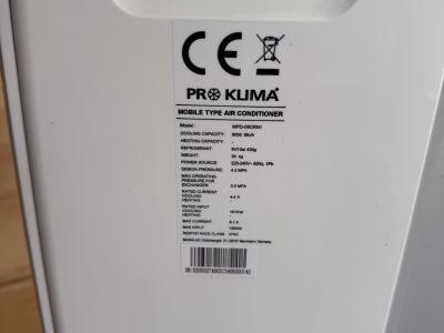 Portable freestanding air conditioner