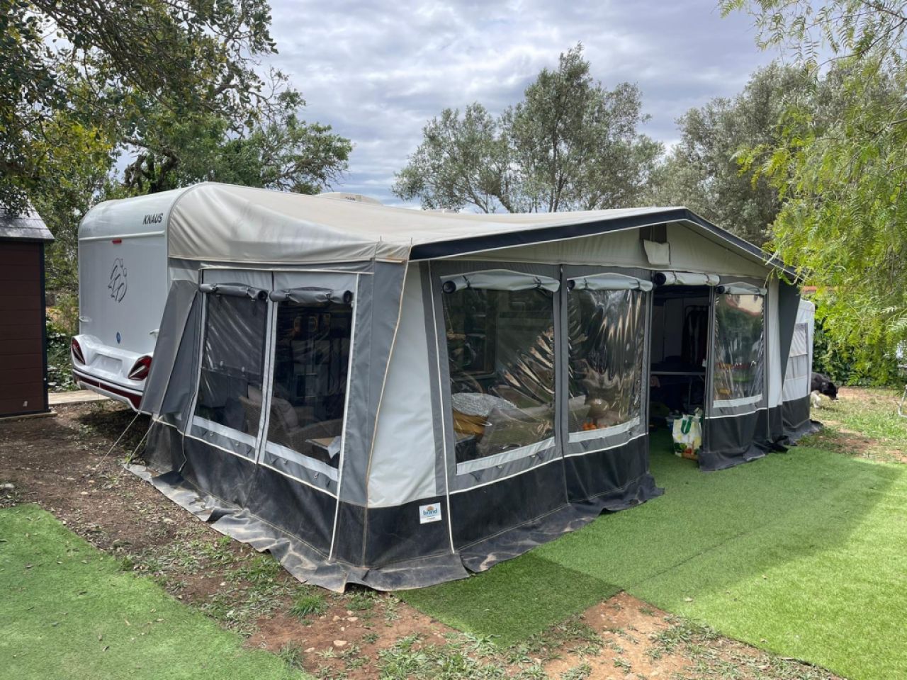  Knaus Südwind 580 UE 60 Years  NEUWERTIG, Klimaanlage ,Luxus-Vorzelt mit Erweiterungen | Sofort