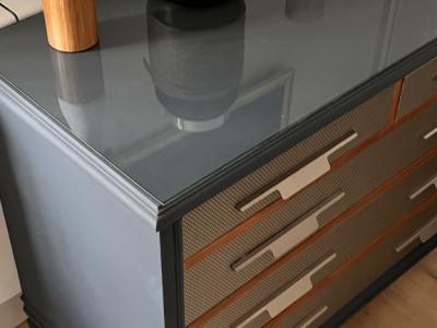 Cajonera - Cajonera reformada - Tapa de cristal