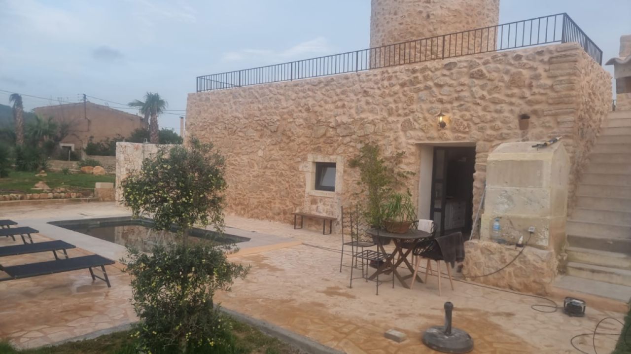 Komplett restaurierte Mühle zum Verkauf zwischen Cas Concos und Felanitx