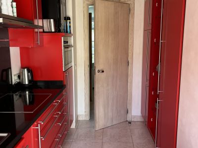Cocina completa con electrodomésticos
