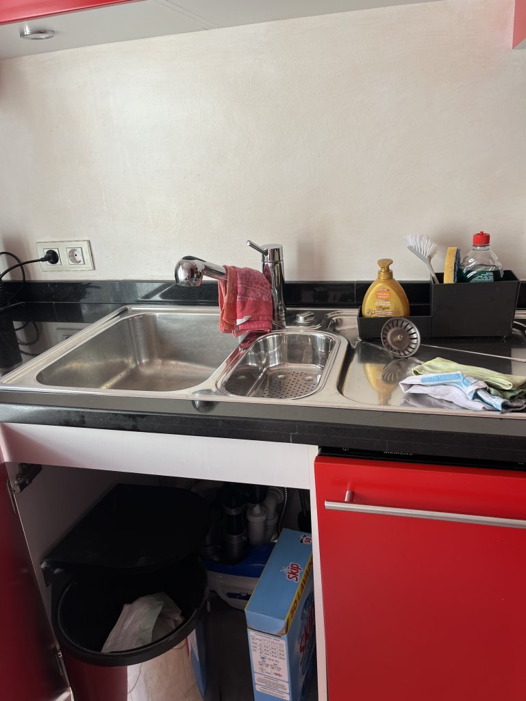 Cocina completa con electrodomésticos
