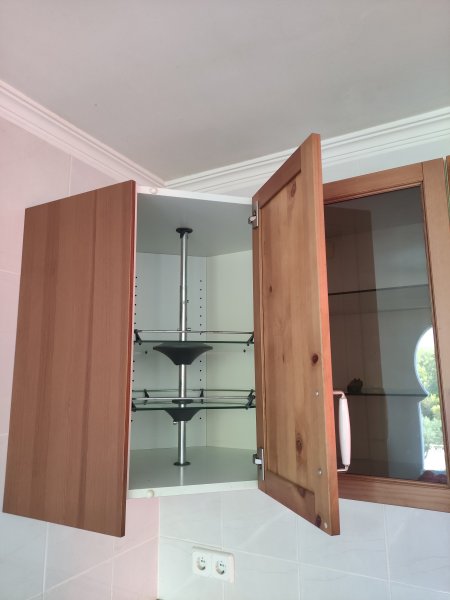 Cocina completa sin usar