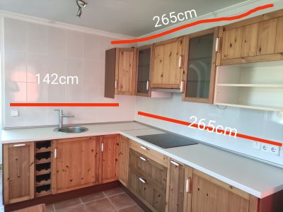 Cocina completa sin usar