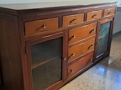 Komplettes Wohn- und Esszimmer