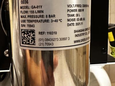 Oil-free compressor with dryer